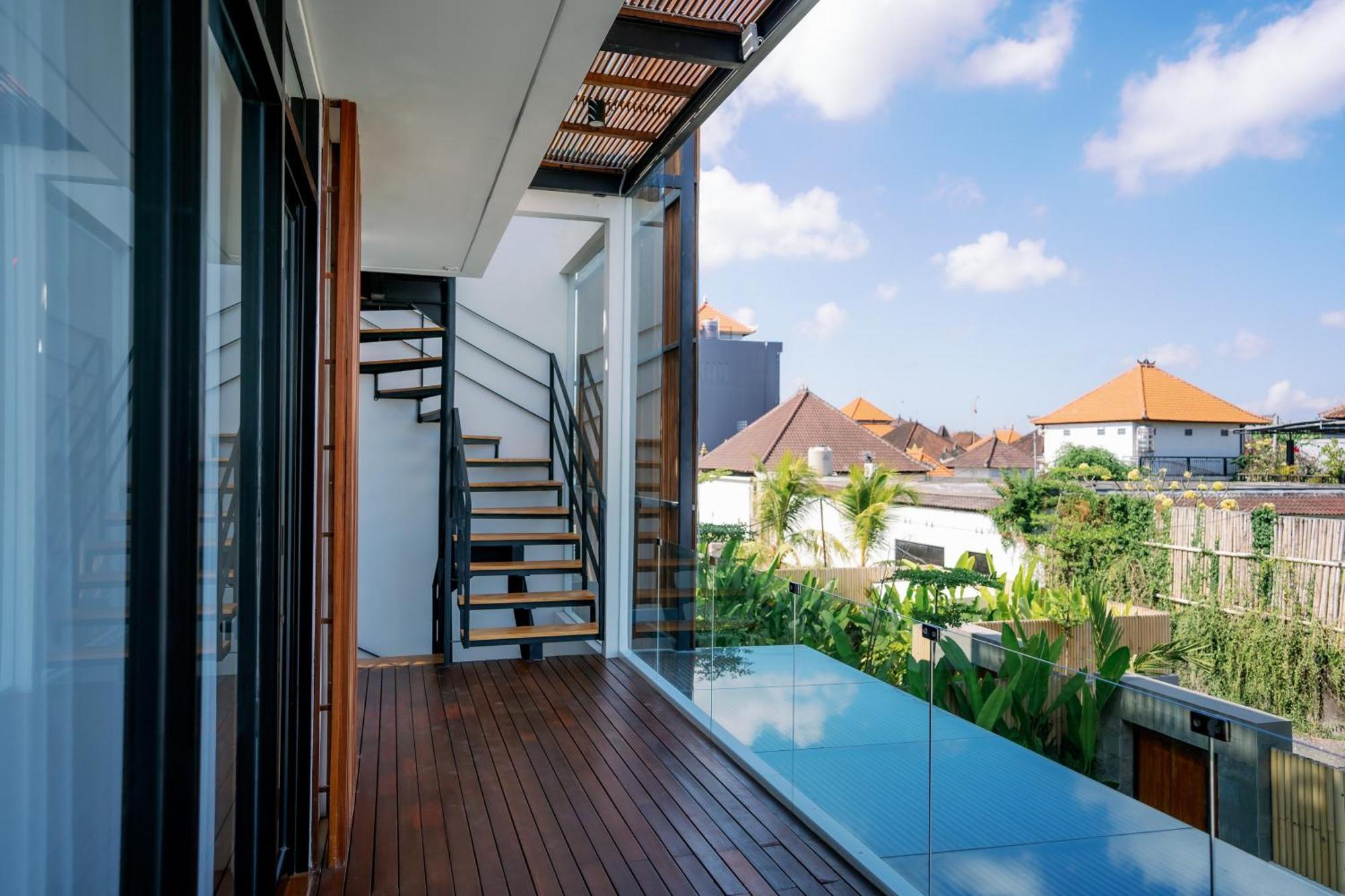 Paradise Living Villa Canggu
